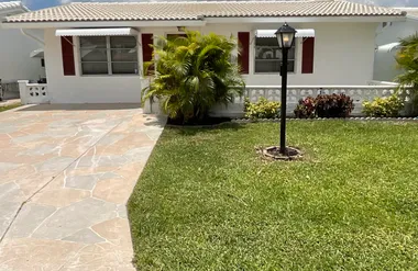 2016 SW 16TH AVE, BOYNTON BEACH, FL, 334..., Boynton Beach, FL 33426