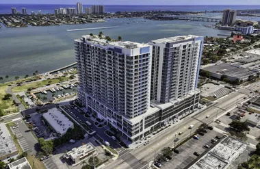 220 LAKE SHORE DR 617, LAKE PARK, FL, 33..., Lake Park, FL 33403