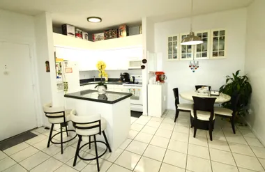 9342 S BELFORT CIR 214, TAMARAC, FL, 333..., Tamarac, FL 33321
