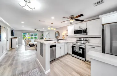 154 LAKE DORA DR, WEST PALM BEACH, FL, 3..., West Palm Beach, FL 33411