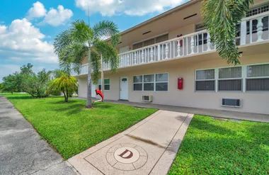 49 HASTINGS D, WEST PALM BEACH, FL, 3341..., West Palm Beach, FL 33417