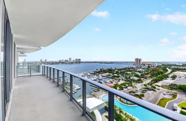 220 LAKE SHORE DR 1511, WEST PALM BEACH,..., West Palm Beach, FL 33403
