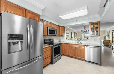 7076 HUNTINGTON LN 502, DELRAY BEACH, FL..., Delray Beach, FL 33446