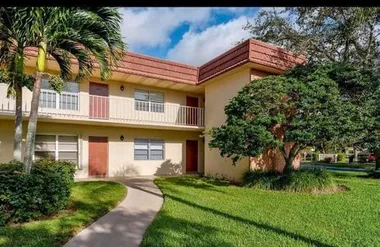 25 VISTA GARDENS TRL 204, VERO BEACH, FL..., Vero Beach, FL 32962