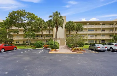 2905 VICTORIA PL C4, COCONUT CREEK, FL, ..., Coconut Creek, FL 33066