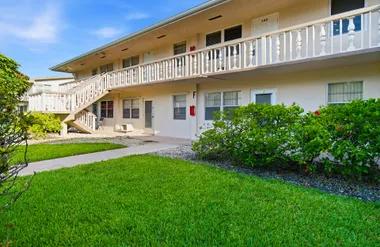 142 NORWICH F F, WEST PALM BEACH, FL, 33..., West Palm Beach, FL 33417