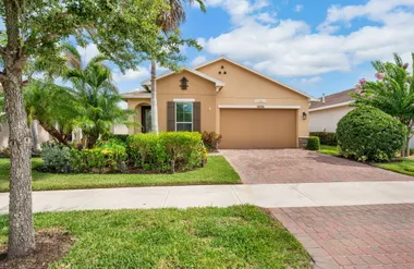 10256 SW INDIAN LILAC TRL, PORT ST. LUCI..., Port St. Lucie, FL 34987