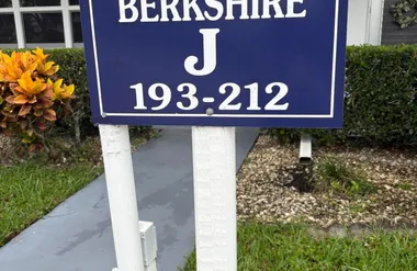 200 BERKSHIRE J J, WEST PALM BEACH, FL, ..., West Palm Beach, FL 33417