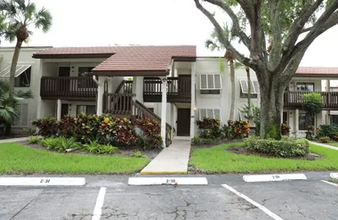 10187 MANGROVE DR 104, BOYNTON BEACH, FL..., Boynton Beach, FL 33437