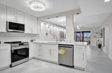 7146 HUNTINGTON LN 402, DELRAY BEACH, FL..., Delray Beach, FL 33446