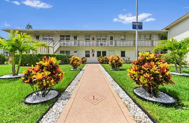 270 NORWICH L L, WEST PALM BEACH, FL, 33..., West Palm Beach, FL 33417