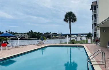 624 SNUG HARBOR DR B7, BOYNTON BEACH, FL..., Boynton Beach, FL 33435