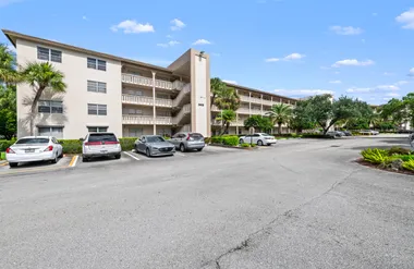 2402 ANTIGUA CIR C2, COCONUT CREEK, FL, ..., Coconut Creek, FL 33066