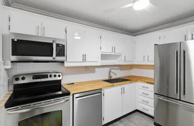 6301 N UNIVERSITY DR 206, TAMARAC, FL, 3..., Tamarac, FL 33321