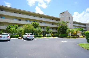 7286 HUNTINGTON LN 306, DELRAY BEACH, FL..., Delray Beach, FL 33446