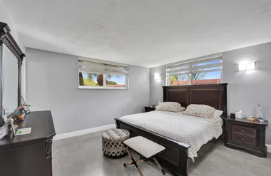 9410 N HOLLYBROOK LAKE DR 201, PEMBROKE ..., Pembroke Pines, FL 33025