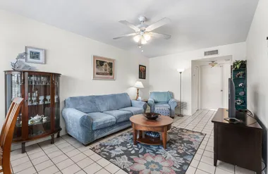 3160 LAKE OSBORNE DR 6  206, LAKE WORTH ..., Lake Worth Beach, FL 33461