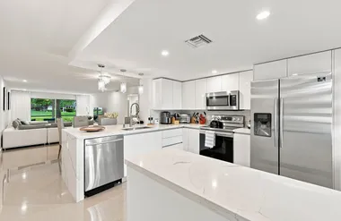 2405 ANTIGUA CIR L1, COCONUT CREEK, FL, ..., Coconut Creek, FL 33066