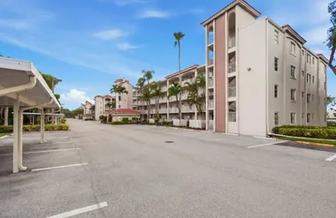 6112 HUNTWICK TER 108, DELRAY BEACH, FL,..., Delray Beach, FL 33484