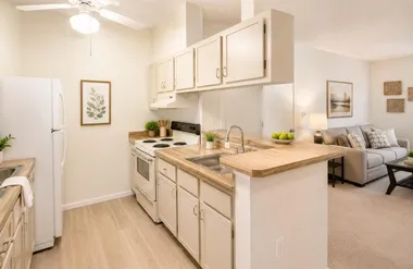 9690 S BELFORT CIR 215, TAMARAC, FL, 333..., Tamarac, FL 33321
