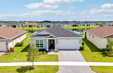 1113 SE CROSSWOOD WAY, PORT ST. LUCIE, F..., Port St. Lucie, FL 34984