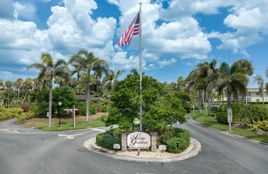 36 VISTA GARDENS TRL 103, VERO BEACH, FL..., Vero Beach, FL 32962