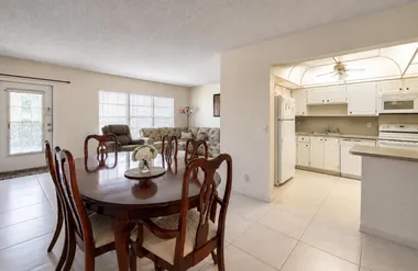 307 GREENBRIER B B, WEST PALM BEACH, FL,..., West Palm Beach, FL 33417