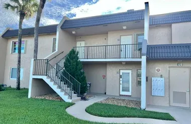 120 LAKE MERYL DR 220, WEST PALM BEACH, ..., West Palm Beach, FL 33411