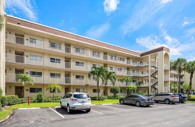 4735 LUCERNE LAKES BLVD 402, LAKE WORTH,..., Lake Worth, FL 33467