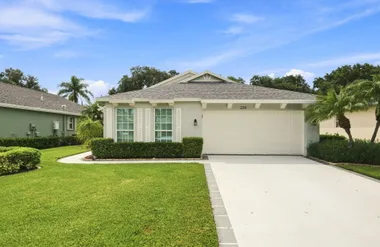228 SW LAKE FOREST WAY, PORT ST. LUCIE, ..., Port St. Lucie, FL 34986