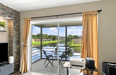 198 LAKE FRANCES DR, WEST PALM BEACH, FL..., West Palm Beach, FL 33411