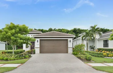 528 SE FASCINO CIR, PORT ST. LUCIE, FL, ..., Port St. Lucie, FL 34984