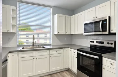9 WILLOWBROOK LN 208, DELRAY BEACH, FL, ..., Delray Beach, FL 33446