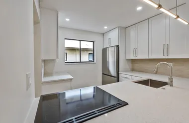 5220 LAS VERDES CIR, DELRAY BEACH, FL, 3..., Delray Beach, FL 33484
