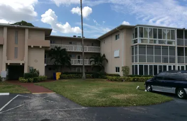 2562 GARDEN DR 204, LAKE WORTH, FL, 3346..., Lake Worth, FL 33461