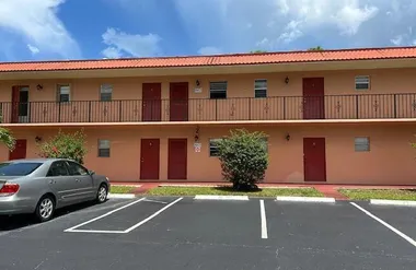 1903 SW PALM CITY RD H, STUART, FL, 3499..., Stuart, FL 34994