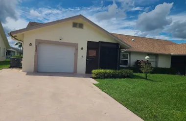 5261 CRYSTAL ANNE DR, WEST PALM BEACH, F..., West Palm Beach, FL 33417