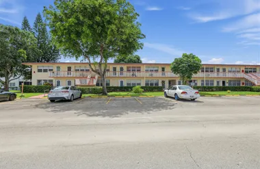 245 CAMDEN K K, WEST PALM BEACH, FL, 334..., West Palm Beach, FL 33417