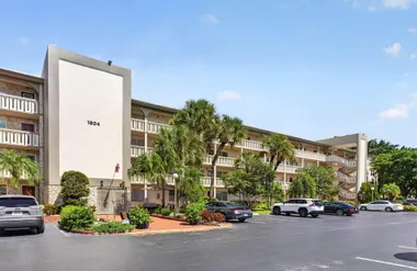 1804 ELEUTHERA PT J1, COCONUT CREEK, FL,..., Coconut Creek, FL 33066