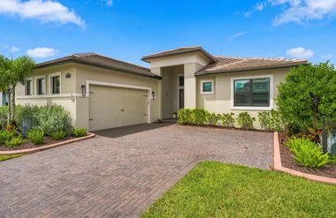 8252 SW NORCIA WAY, PORT ST. LUCIE, FL, ..., Port St. Lucie, FL 34987