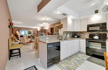 2403 ANTIGUA CIR D2, COCONUT CREEK, FL, ..., Coconut Creek, FL 33066