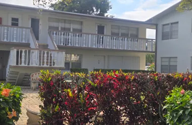 17 CAMBRIDGE A A, WEST PALM BEACH, FL, 3..., West Palm Beach, FL 33417