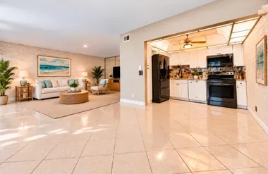 110 WELLINGTON B B, WEST PALM BEACH, FL,..., West Palm Beach, FL 33417