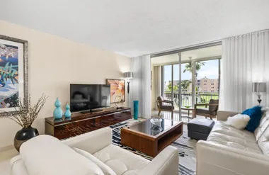 202 SE 10TH ST 205, DANIA BEACH, FL, 330..., Dania Beach, FL 33004