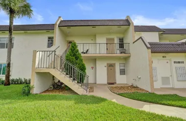 130 LAKE MERYL DR, WEST PALM BEACH, FL, ..., West Palm Beach, FL 33411