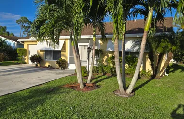 7099 PINE MANOR DR, LAKE WORTH, FL, 3346..., Lake Worth, FL 33467