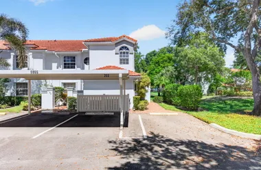 9865 SEACREST CIR 202, BOYNTON BEACH, FL..., Boynton Beach, FL 33437