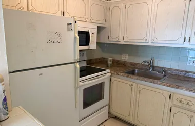 332 DOVER B B, WEST PALM BEACH, FL, 3341..., West Palm Beach, FL 33417