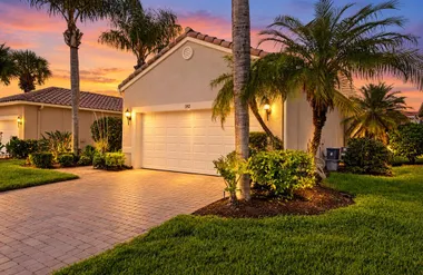 392 NW BREEZY POINT LOOP, PORT ST. LUCIE..., Port St. Lucie, FL 34986