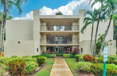 5280 LAS VERDES CIR 320, DELRAY BEACH, F..., Delray Beach, FL 33484